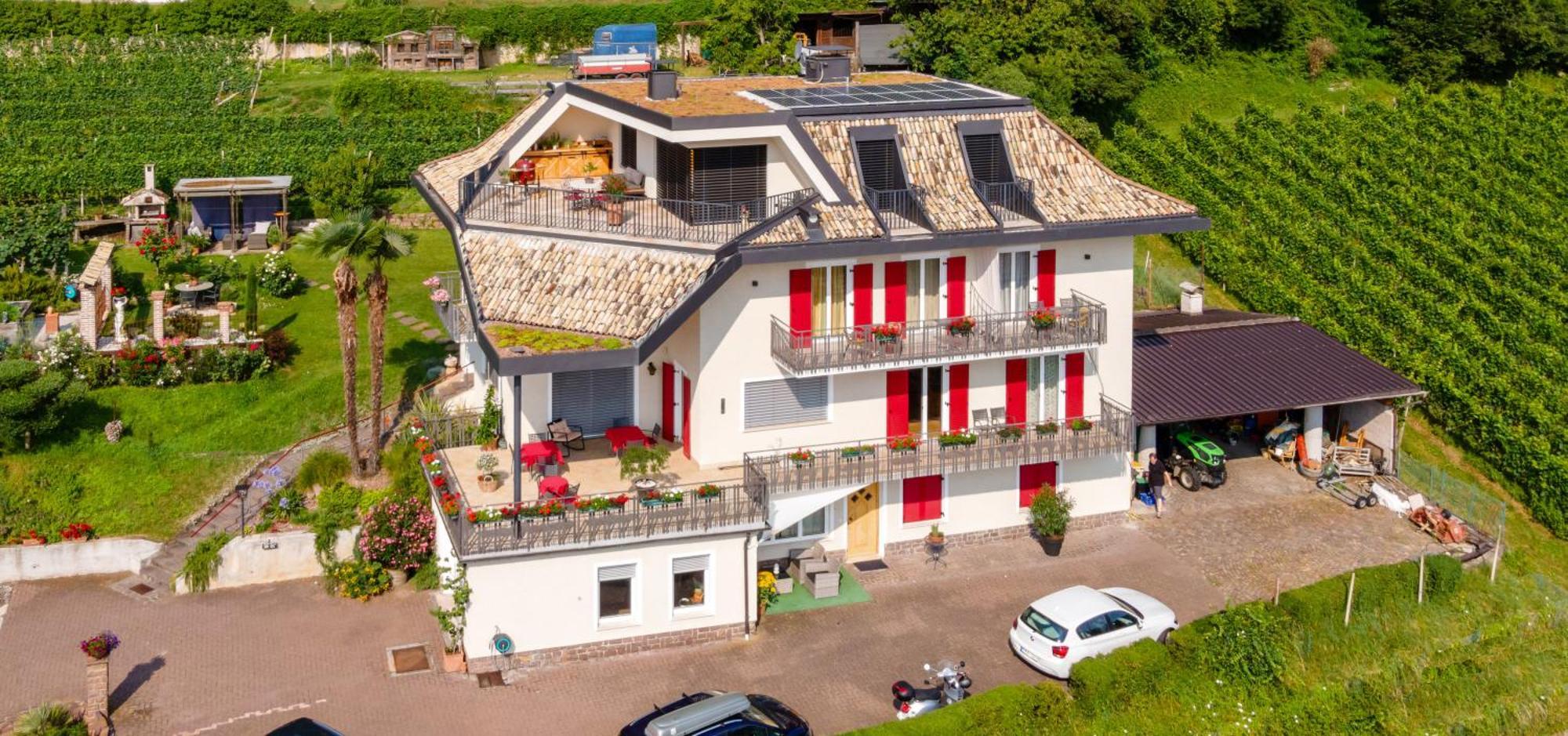 Haus Tirol Apartment Caldaro Exterior photo
