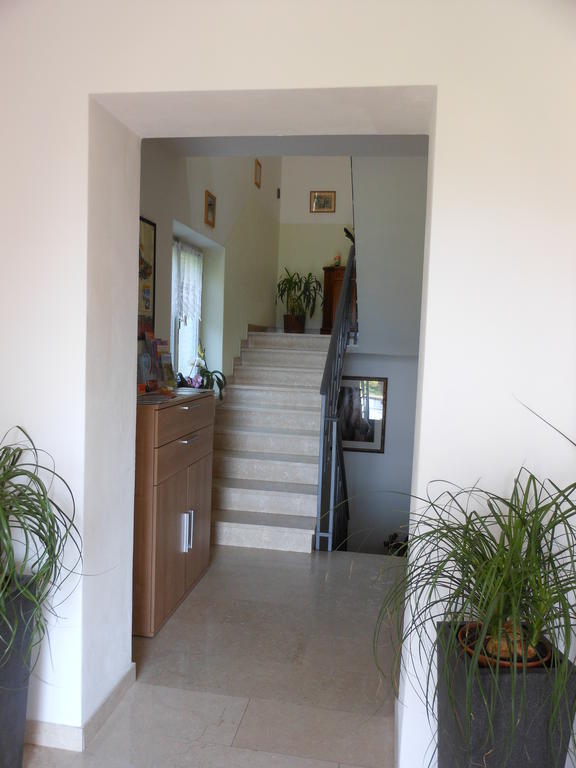 Haus Tirol Apartment Caldaro Exterior photo