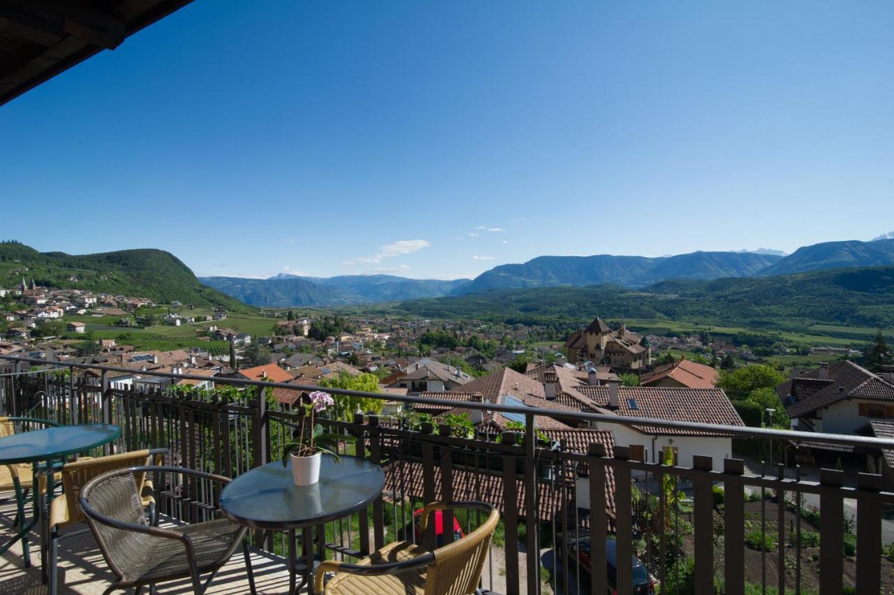 Haus Tirol Apartment Caldaro Exterior photo